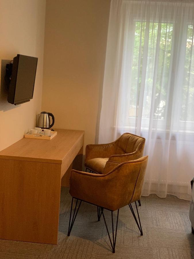 Vesna Rooms Mtp Poznan Exterior foto